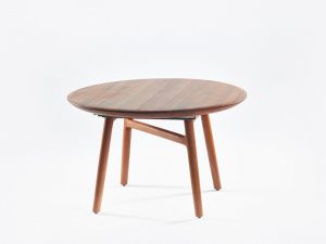 Dash eetkamertafel artisan table walnoot